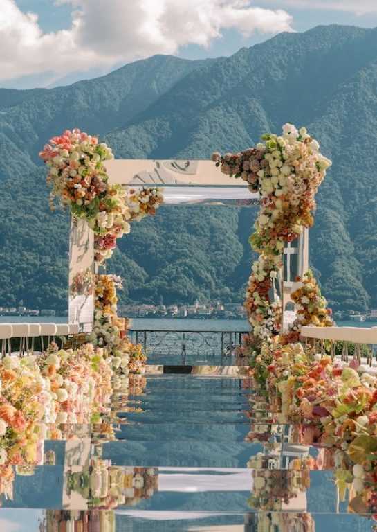 Lake Como | Luxury Wedding Flowers | Larry Walshe Studios